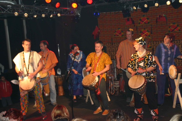 Anite bei der Er&ouml;ffnung der Afrika-Woche in Augsburg 2001